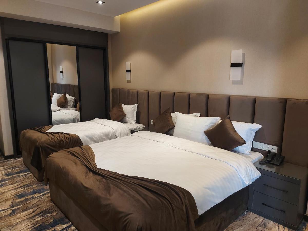 Unique Hotel Taszkent Zewnętrze zdjęcie