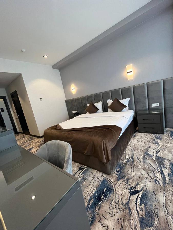 Unique Hotel Taszkent Zewnętrze zdjęcie