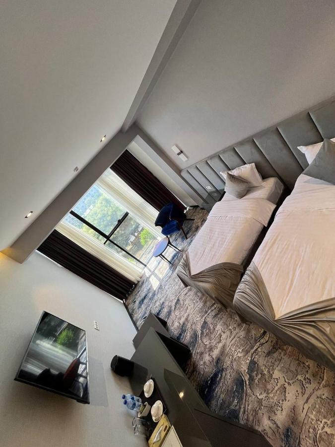 Unique Hotel Taszkent Zewnętrze zdjęcie